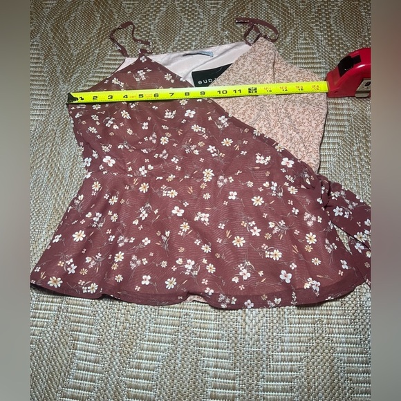 Anthropologie Paper Crane Junior's Double Print Faux Wrap Peplum Top,Size M,NWT - Picture 9 of 10